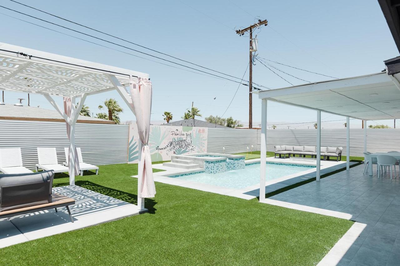 Palm Vista By Rather Be Properties Palm Springs Exterior photo
